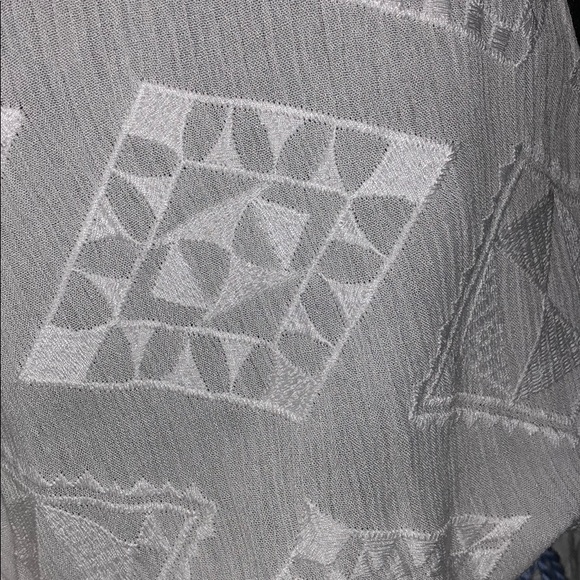 Patterned White Romper - Picture 3 of 8